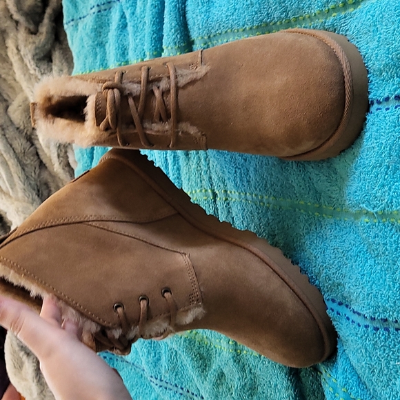 UGG Shoes - NWOT*never worn* Wedge UGGs, womens size 7, lace up front in chestnut